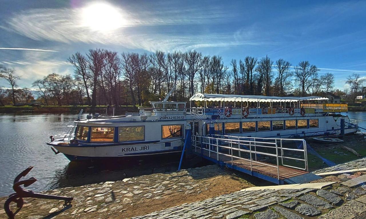 Solitaire Podebrady Exterior photo